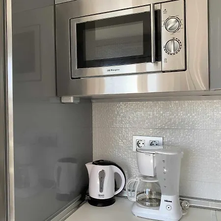 Apartamento Al Lado Del Paseo Maritimo Costa *