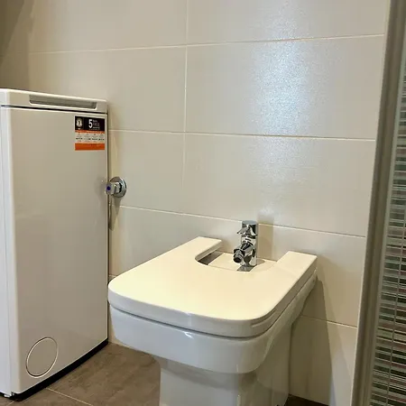 Apartamento Al Lado Del Paseo Maritimo Costa *